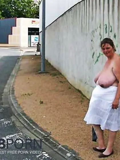 CHANTALE BELLE GROSSE COCHONNE SALOPE