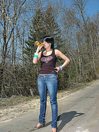 Pissing slut
