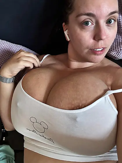Super Big Natural Non Nude Heaving Bosoms