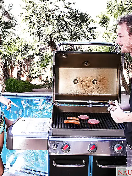 Tiny tits blonde wife