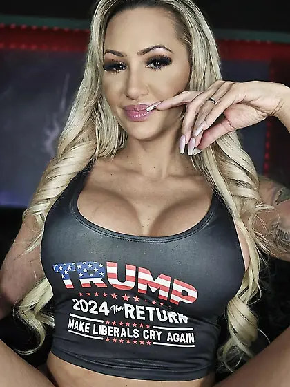 Maga Goddess with triggering tits