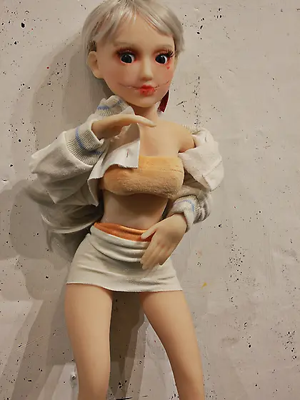 New tiny doll ready for sex