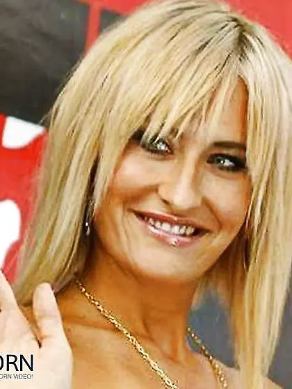 Promi-Wichsvorlagen (celebs) IX - Sarah Connor