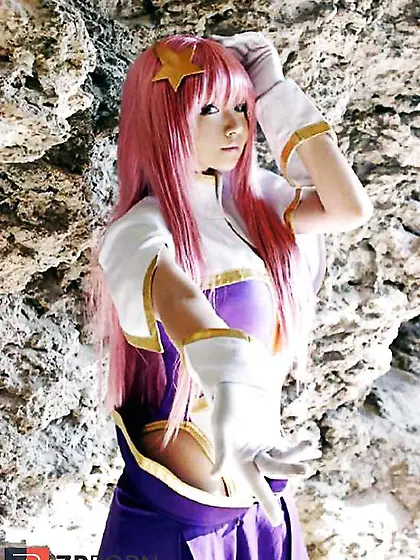 Damsels Of Comic Con