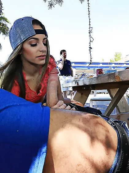 Small tits amateur teen bj