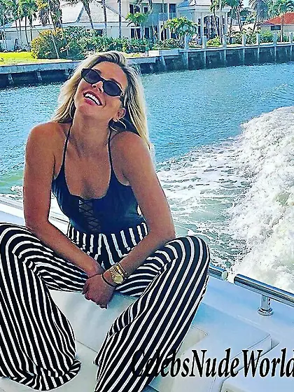 Charissa Thompson Erotic