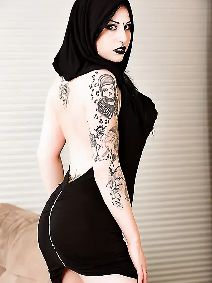 American emo big tits