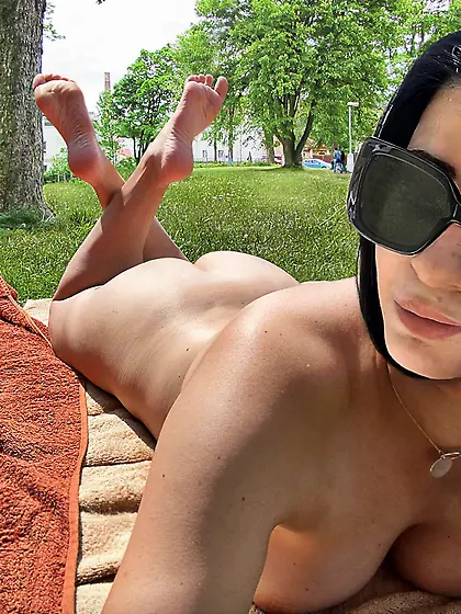 me naked in the public park!!