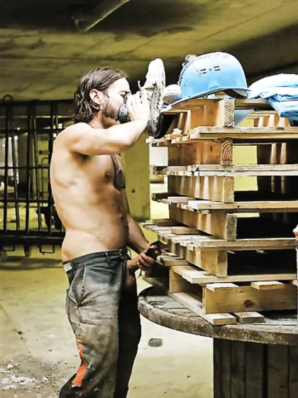 when the stink lures you like a moth to a flame