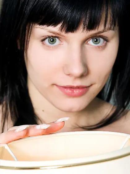 Brunette hottie with beautiful green eyes Anna Ac shows us her m