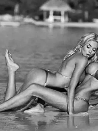 1b450-1b500-more sexy ladies