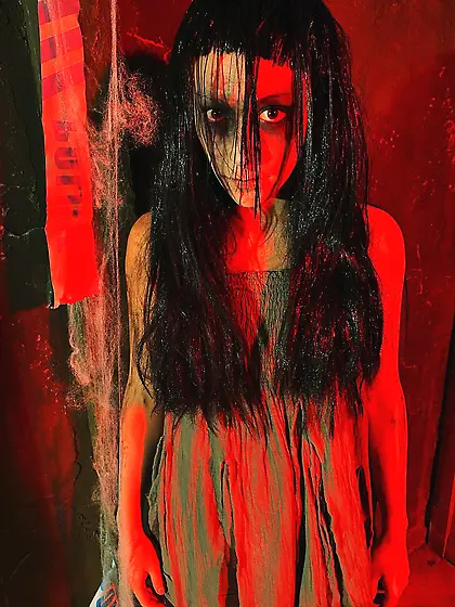 A mysterious house,  four