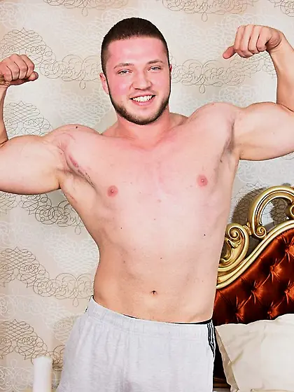 White gay IvanHandsome