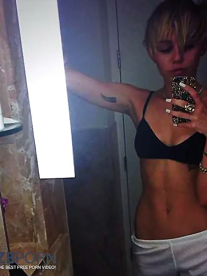 Miley Cyrus 2013 (two)