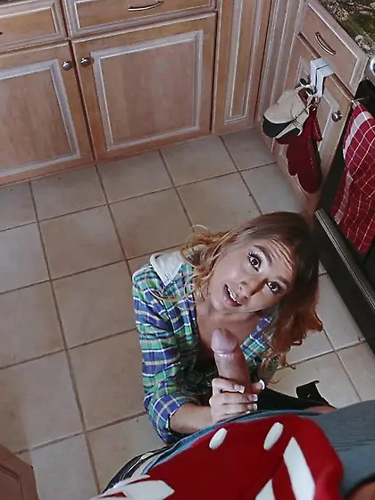 Long-haired tanned teen gets morning hammering