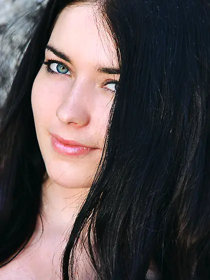 Beautiful seductress shows class