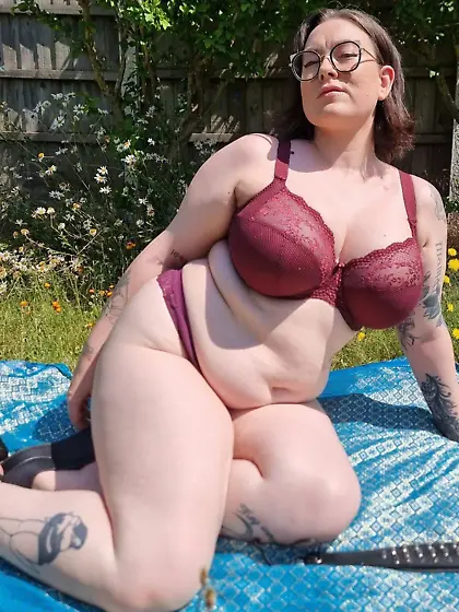 British BBW Domme