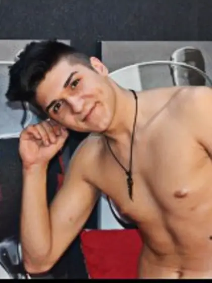 19 yo brunette Pavel.