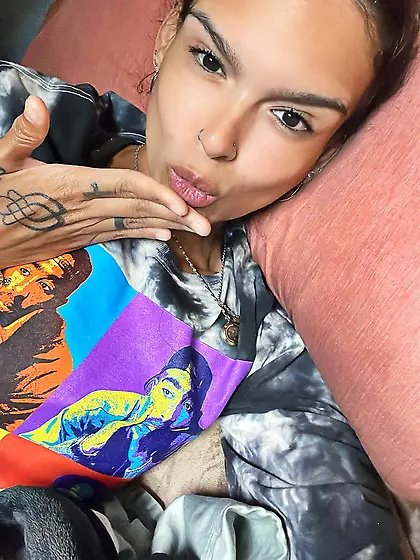 Fuck me as hard as u can the bigger the better