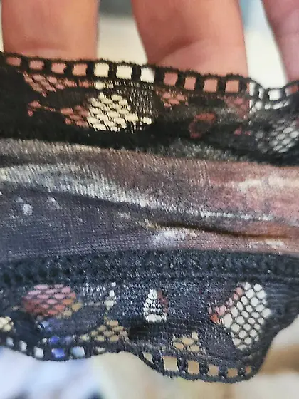 Wife's dirty undies /Culottes sales/Dirt pants/