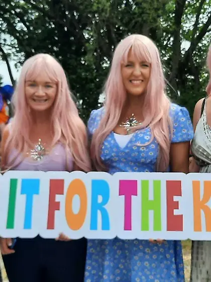 Slut mom Linda exposed