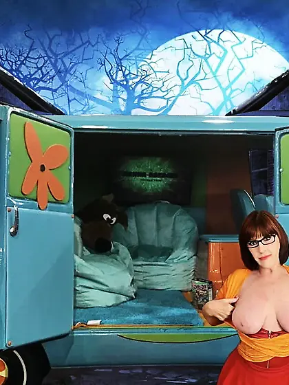 I'm Velma Dinkly!
