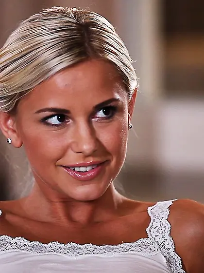 Her flawless skin really makes her stand out in this biz