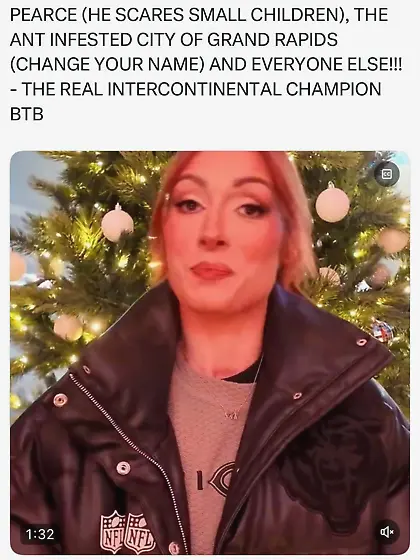 Becky Lynch -"Merry Christmas to all my haters"