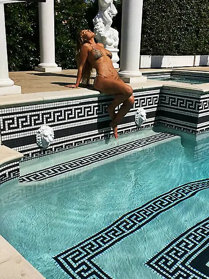 Niykee Heaton Sexy Photos