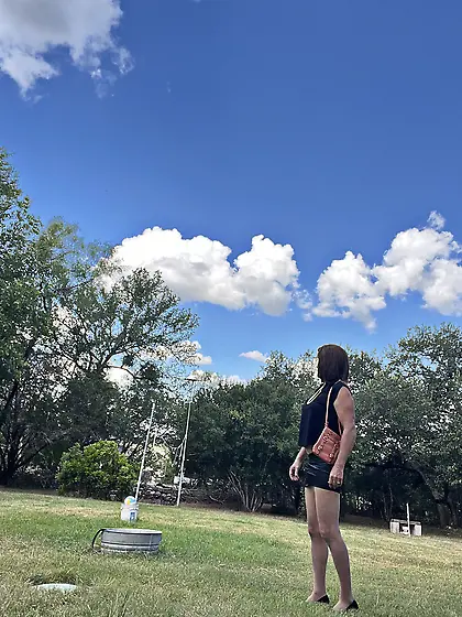 Michael P.  Pool side bikini & date nite Austin CD