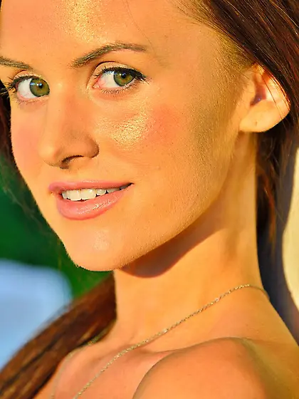 Filthy gadget Jayden Taylors is getting unreal fun playing with