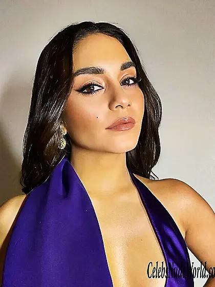 Vanessa Hudgens Hot