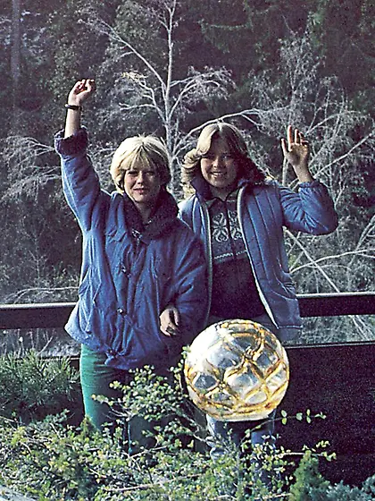 Naughty seventies ladies pleasing