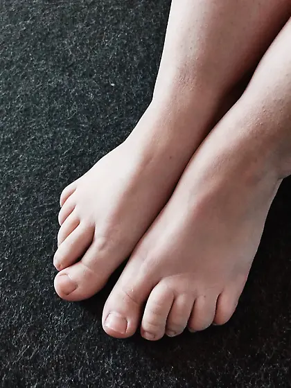 Jenny feet