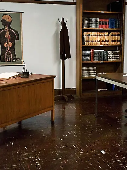 Redhead chick sexy uniform