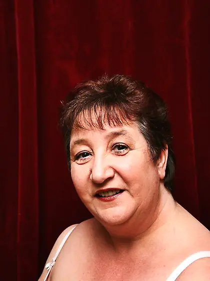 Lusty granny pose size