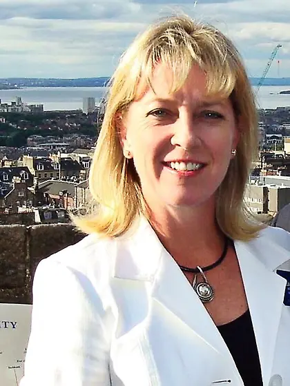 Eleanor Out on The Town