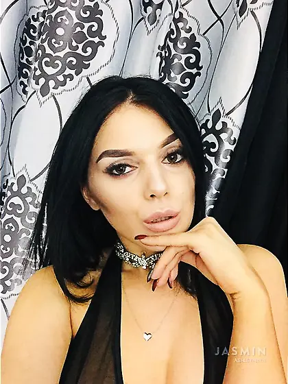 Athletic webcam dildo