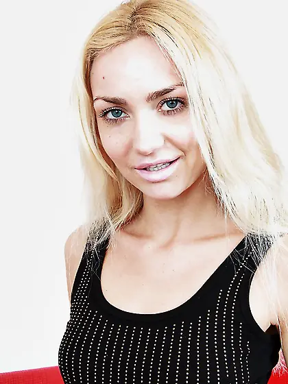 Czech small tits pussy lips