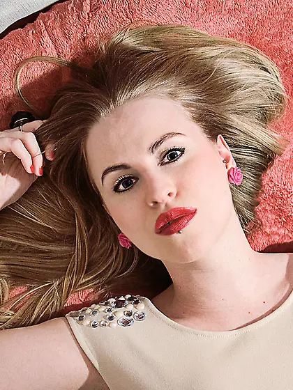 White milf brown hair