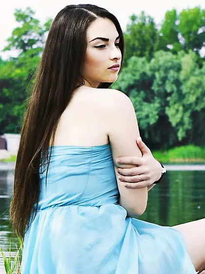 White teen brown hair