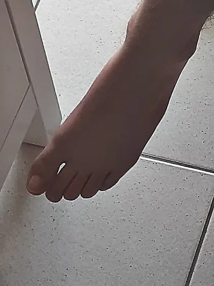 Some pictures of my friend's delicious feet