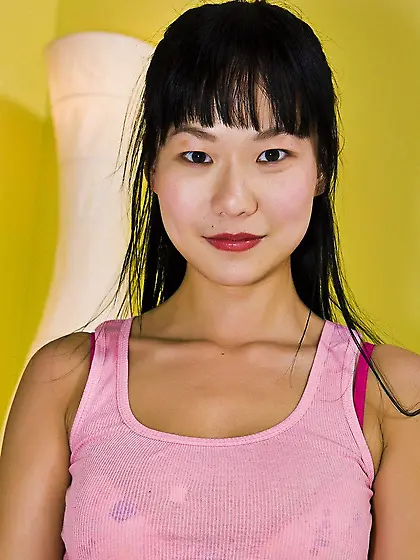 Don???t miss this oriental babe Niya Yu entertaining when slowly