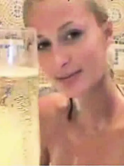 Paris Hilton nude