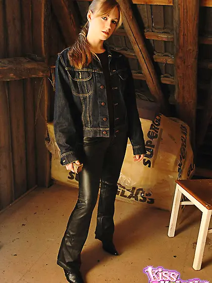 Smoking hot blonde babe from Kiss Kristin takes off her red ling