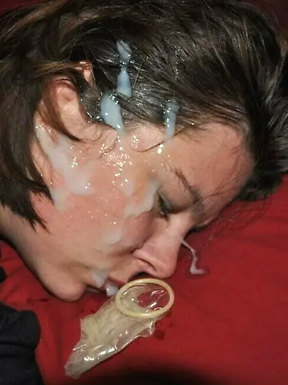 Secretly cumming on my sister during sleep