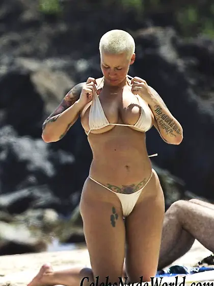 Amber Rose nudes