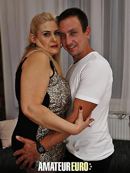 Sexy grandma get fucked by a young man