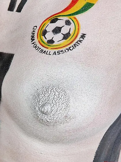 Bootylicious blonde Viktoria Blonde with hard nipples and hot bo