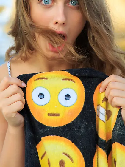 Emoji-loving blue-eyed brunette teen gives upskirt shots outdoor